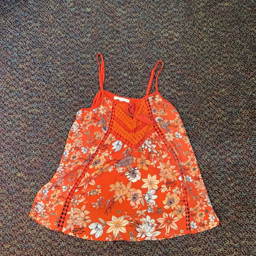 Hint of mint tank top